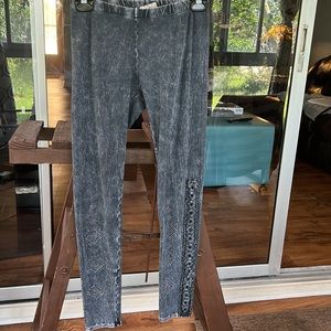 Vocal Ladies Leggings